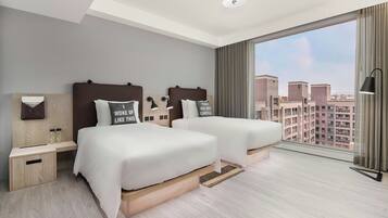 Superior Room, 2 Twin Beds, Non Smoking | Desk, laptop workspace, free WiFi