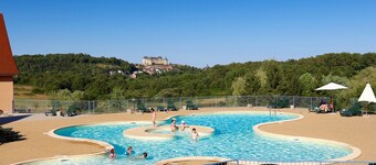 Les SOURCES Premium VIP terrace, SPA - Swimming pool, fishing pond, playground...