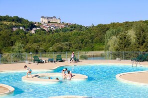Indoor pool, outdoor pool - Les SOURCES Premium VIP terrace, SPA - Swimming pool, fishing pond, playground... (HAUTEFORT)