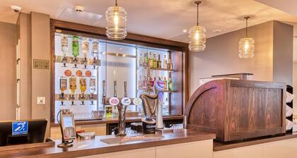 Premier Inn Oxford Botley