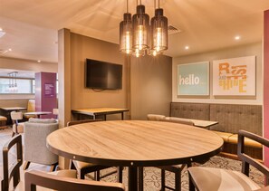 Restaurant - Premier Inn Oxford Botley (Oxford)