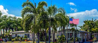 Richard's Motel Extended Stay