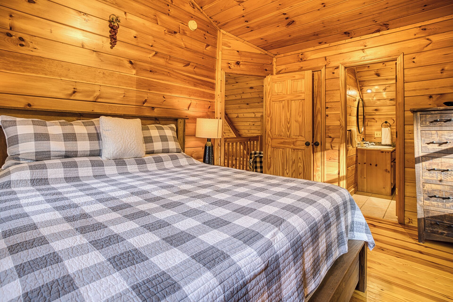 3 chambres, Wi-Fi gratuit, draps fournis