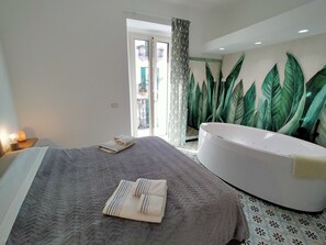 1 camera, ferro/asse da stiro, culla da viaggio, Wi-Fi gratuito