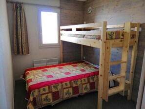 1 bedroom