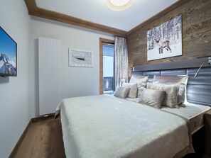 2 bedrooms, free WiFi, bed sheets - New apartment Courchevel center 6 pers., parking, ski-in access (Courchevel 1550)