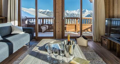 Chalet familial 5* avec jacuzzi et sauna Ă Courchevel