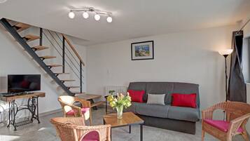 Télévision, cheminée