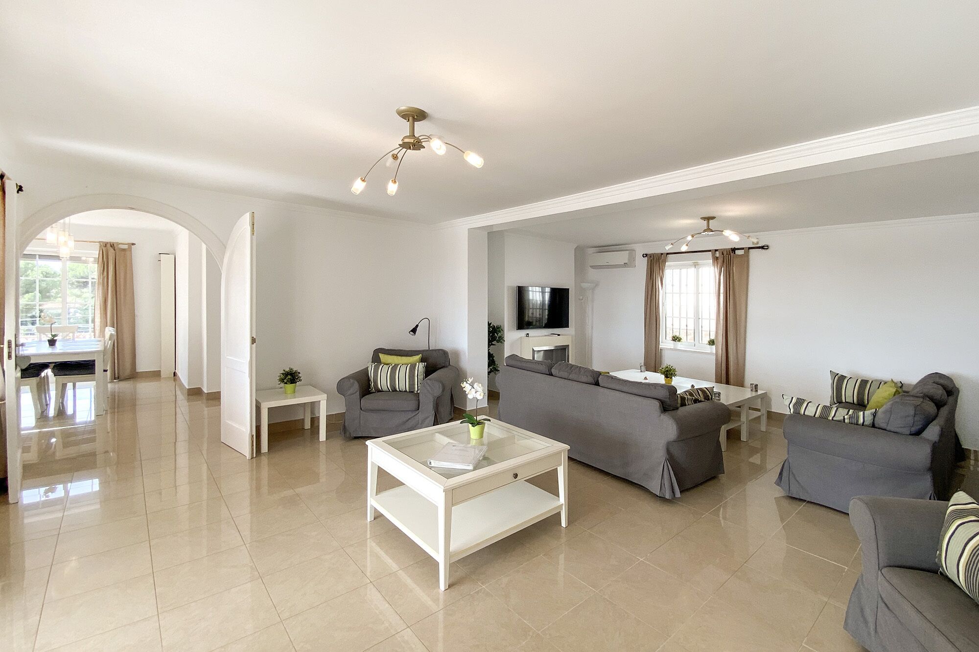 Villa For 8 People With Private Pool & Bbq. 5 Min Drive From Beach! - Fuengirola