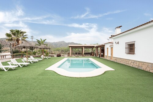 Maison de vacances rurale 'Finca Llano de Fe' avec Wi-Fi, jardin et terrasse