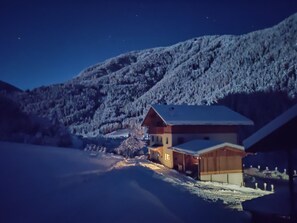 Exterior - Holiday Apartment “Lahnbach Großkarneid” in Beautiful Scenery with Mountain View (Lüsen)
