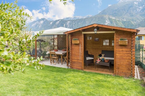 Kinderfreundliche Ferienwohnung "Le Quattro Stagioni" am See mit Bergblick