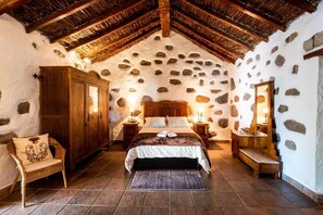 3 camere, culla da viaggio, Wi-Fi gratuito, lenzuola