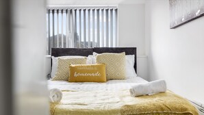 Apartment, Private Bathroom (Lemon Suite) | 1 bedroom - Central Apartments by Sasco (Blackpool)
