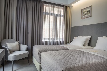 Royalty Hotel Athens - Image 26