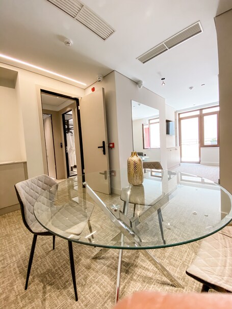 Royalty Hotel Athens - Image 33
