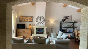 Smart-TV, Kamin