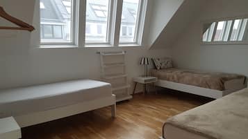 2 bedrooms, desk, soundproofing, iron/ironing board