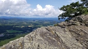 صورة غير مصنفة، 4 من 40، زرّ