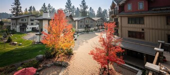 Lake Getaway! Elegant 2-Bedroom Condo in Downtown McCall