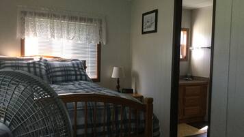 3 Schlafzimmer, Zimmersafe, Schreibtisch, Bügeleisen/Bügelbrett