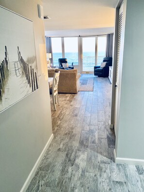 Smart TV, fireplace, DVD player, books