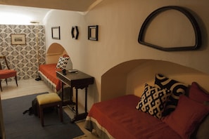 4 camere, ferro/asse da stiro, Wi-Fi, lenzuola