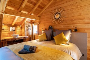 7 Schlafzimmer, Bügeleisen/Bügelbrett, WLAN, Bettwäsche