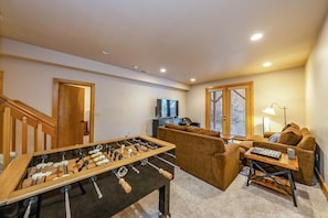 Spielezimmer