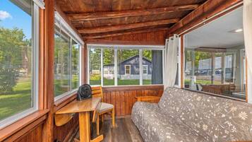 Smart TV, DVD player, video library