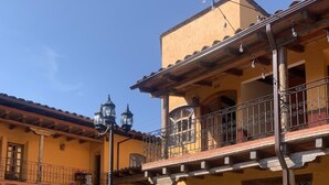 Unclassified image, 3 of 43, button - Posada Don Ramón (Zacatlán)