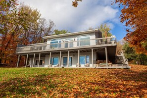 Exterior - "It's All Good" at Pike Lake (Duluth)