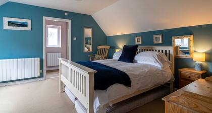 BeachBreak, Sleeps 9, Pets, Hot Tub