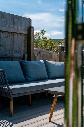 Property grounds - BeachBreak, Sleeps 9, Pets, Hot Tub (Croyde)
