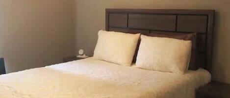 3 quartos, ferros/tábuas de passar roupa, Wi-Fi de cortesia