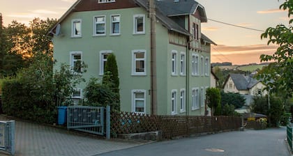 Ferienwohnung "Am Zöpfelsteig" in Burkhardtsdorf