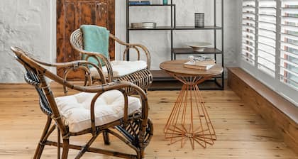 TARALGA TERRACES - WHITING'S STORE