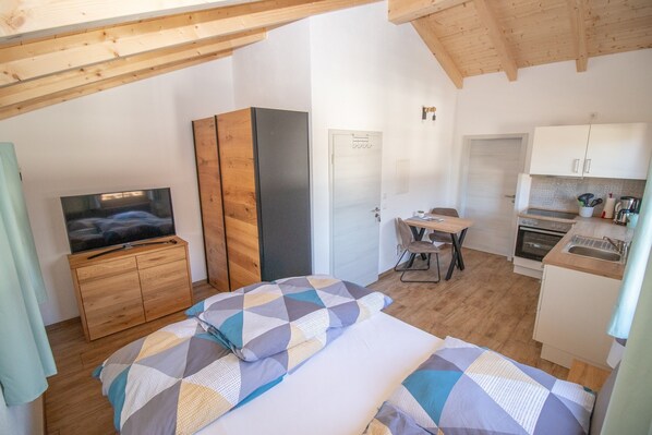 1 bedroom, Internet, bed sheets