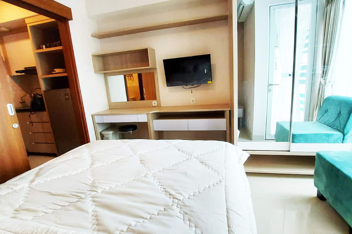 Basic Single Room, 1 Katil Ratu (Queen) | 1 bilik tidur, langsir/tirai gelap terus, Wi-fi percuma, cadar katil