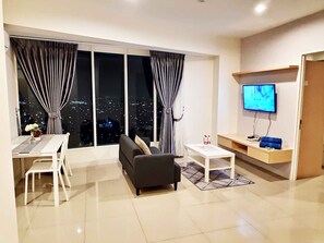 2 Bedrooms Grand Kamala Lagoon by 21 Room - Grand Kamala Lagoon by 21 Room (Bekasi)