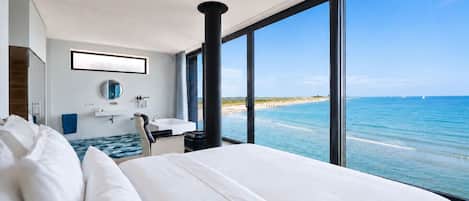 4 bedrooms, iron/ironing board, free WiFi