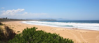 Coastaway - Pet Friendly - 3 Min Walk to Beach