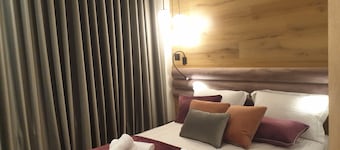 EcoStay - Serenity business class apartment by the sea #