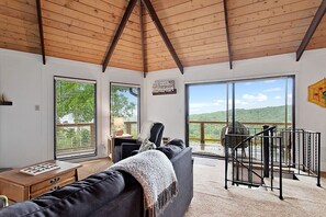 Smart TV, fireplace, video games, DVD player