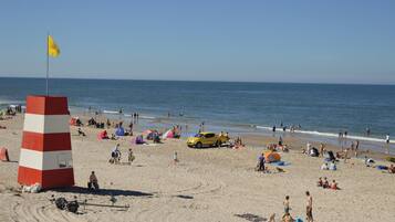 Tæt på stranden
