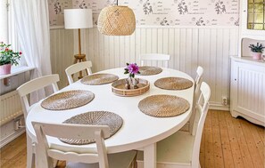 Dining - Lovely home in Strömstad with WiFi (Strömstad)