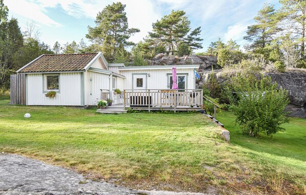 Exterior - Lovely home in Strömstad with WiFi (Strömstad)