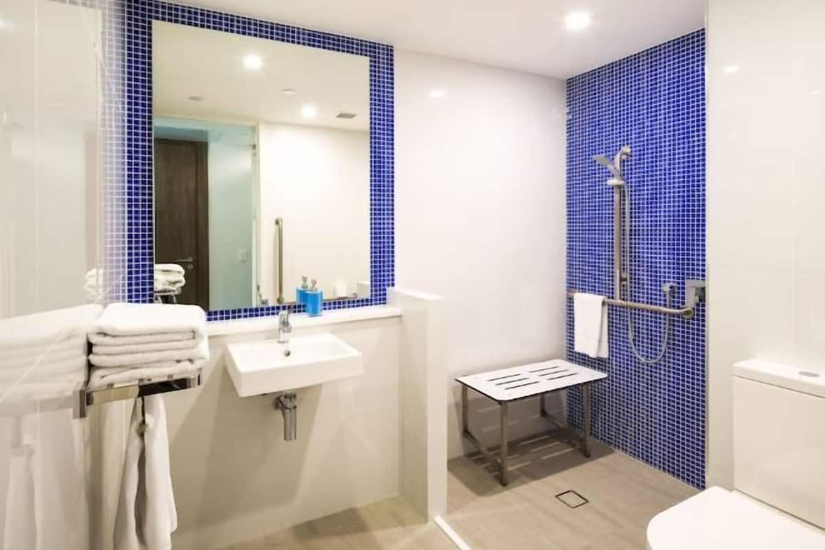 Bathroom | Shower, free toiletries, hair dryer, towels