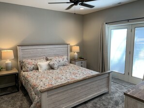 4 bedrooms, free WiFi, bed sheets