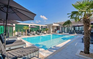 Uppvärmd pool